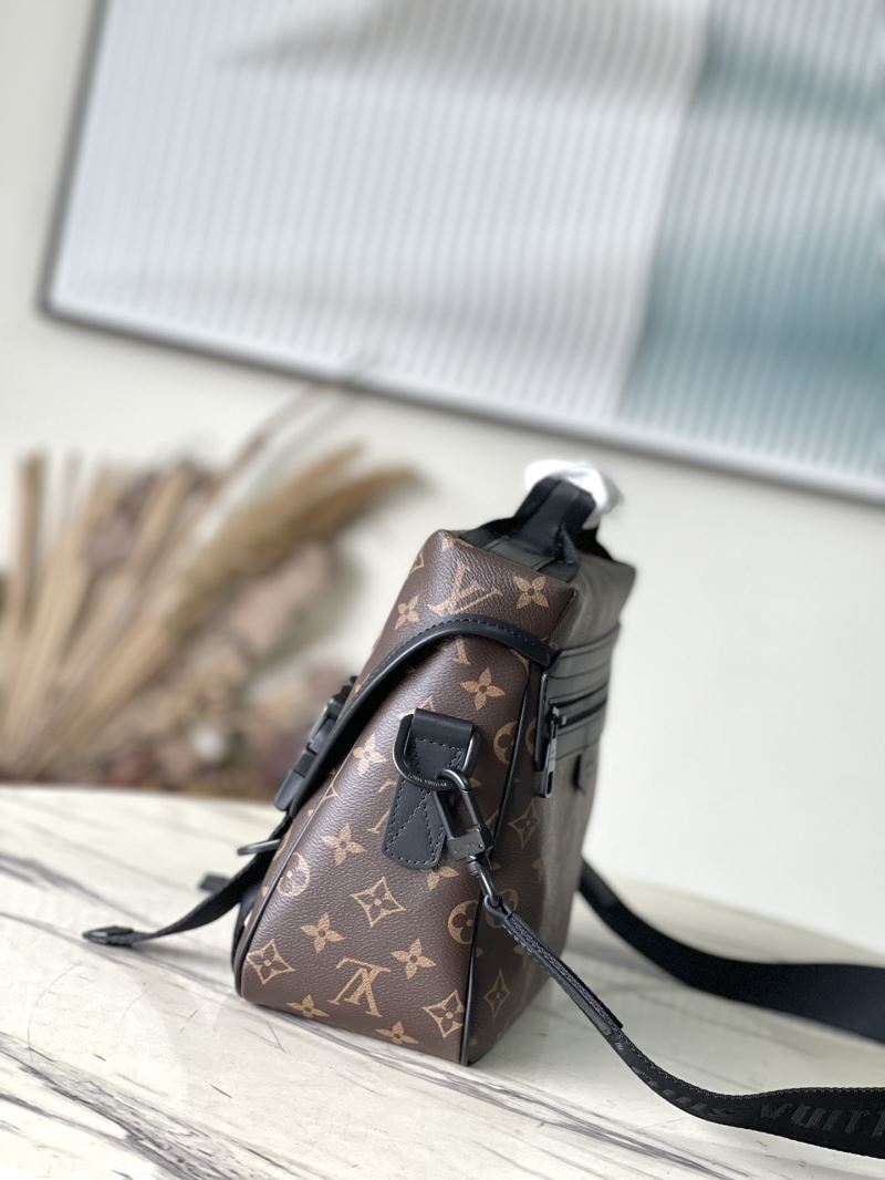 Mens Louis Vuitton Satchel Bags